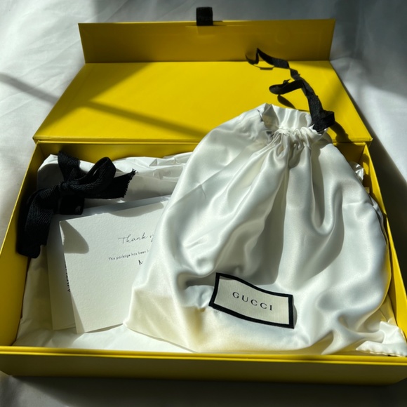 Gucci Leather Belt With Double G buckle - Thin main image 11